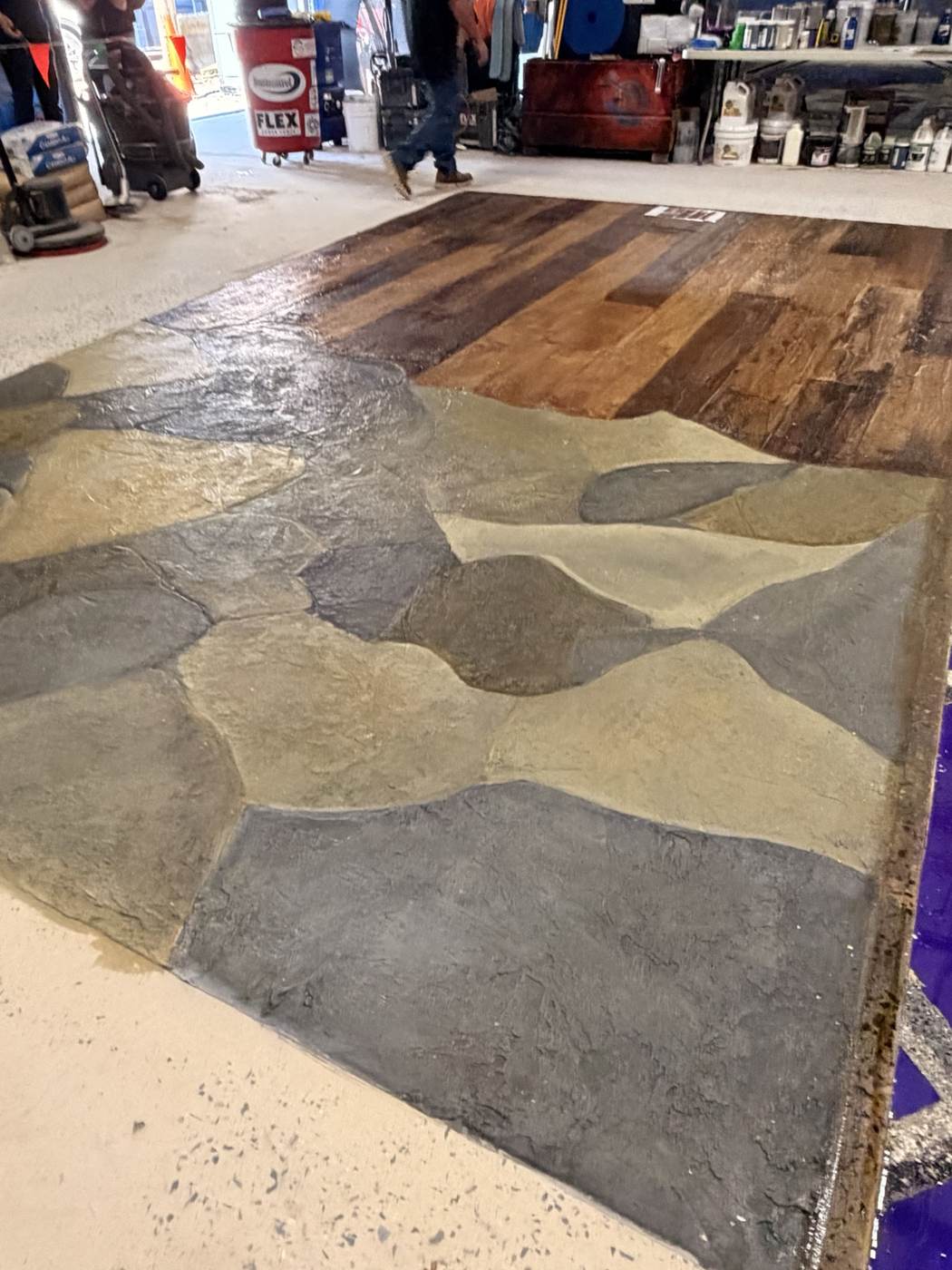 Decorative stone look concrete finish